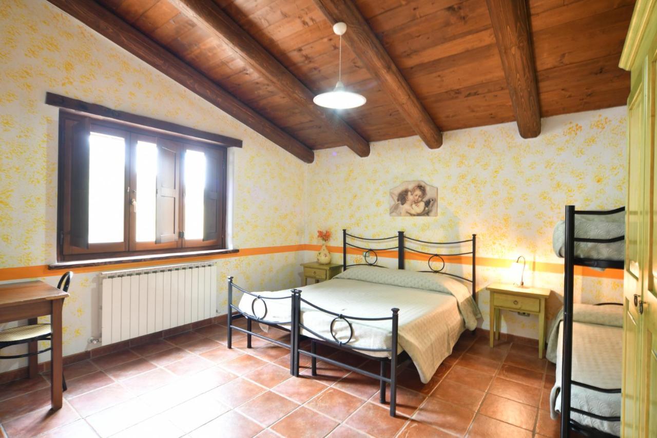 Agriturismo Valle Tezze Cascia Exteriör bild